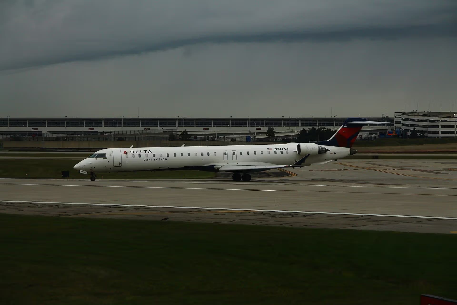 N933XJ — Aircraft