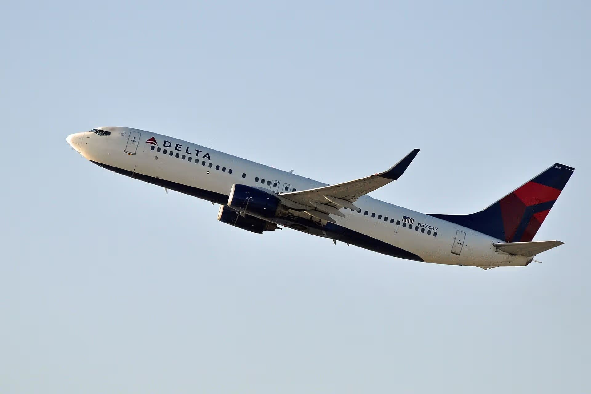N3748Y — Boeing