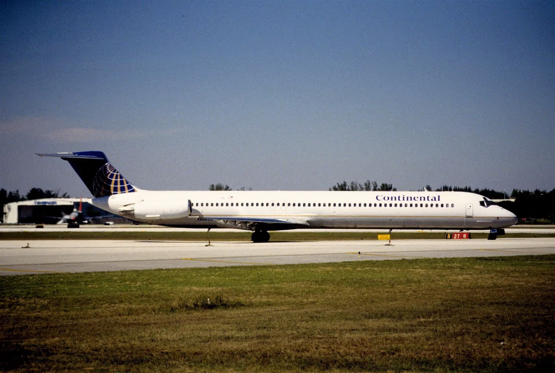 N35888 — Aircraft