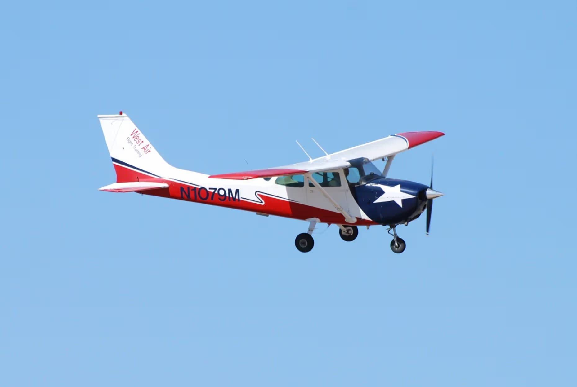 N1079M — Cessna