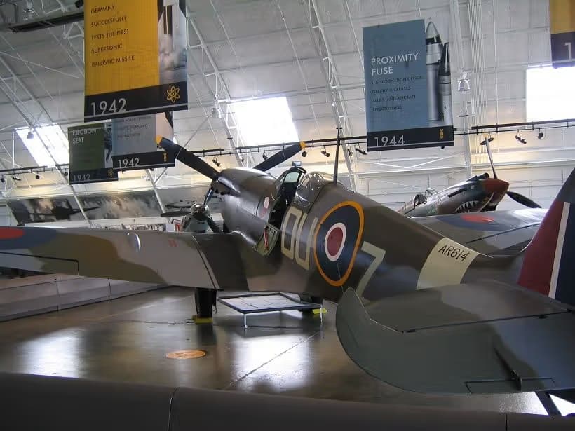 Unidentified — Warbird