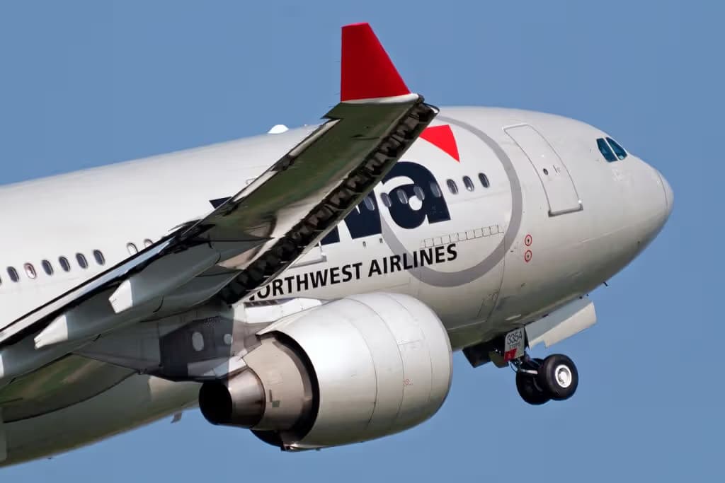 N854NW — Airbus