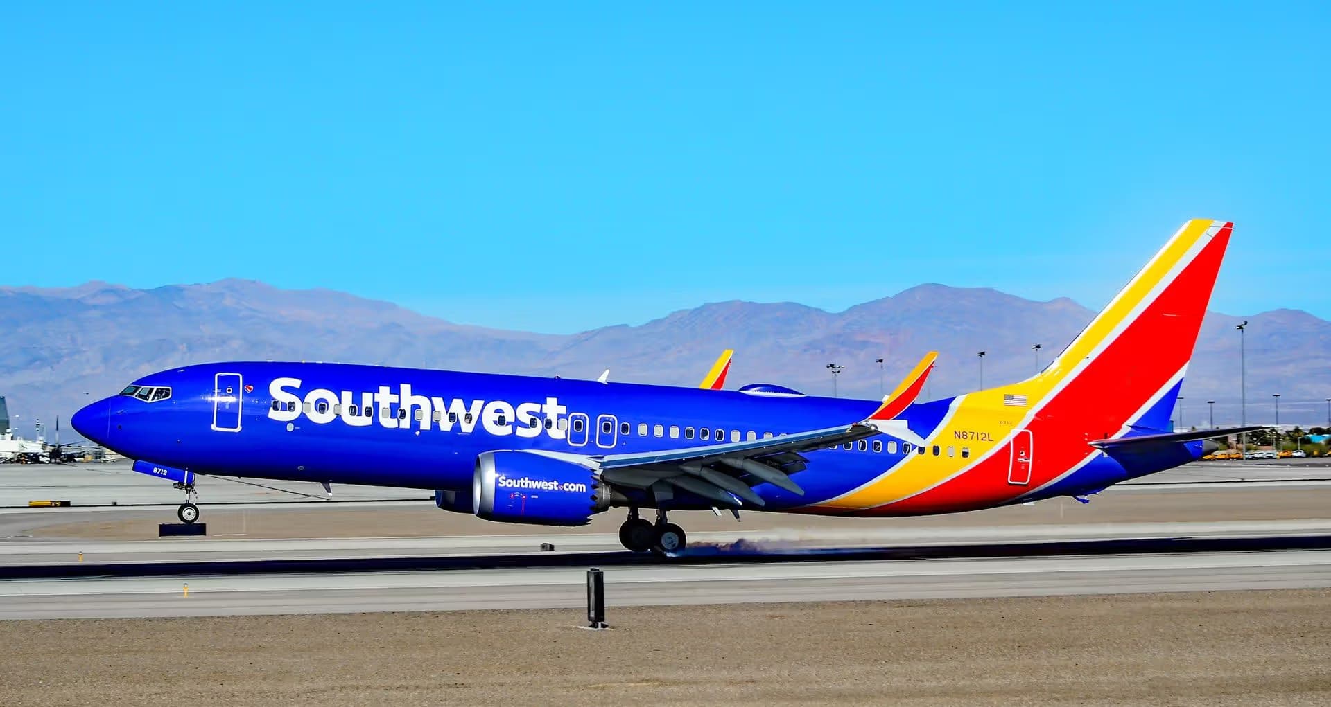 N8712L — Boeing