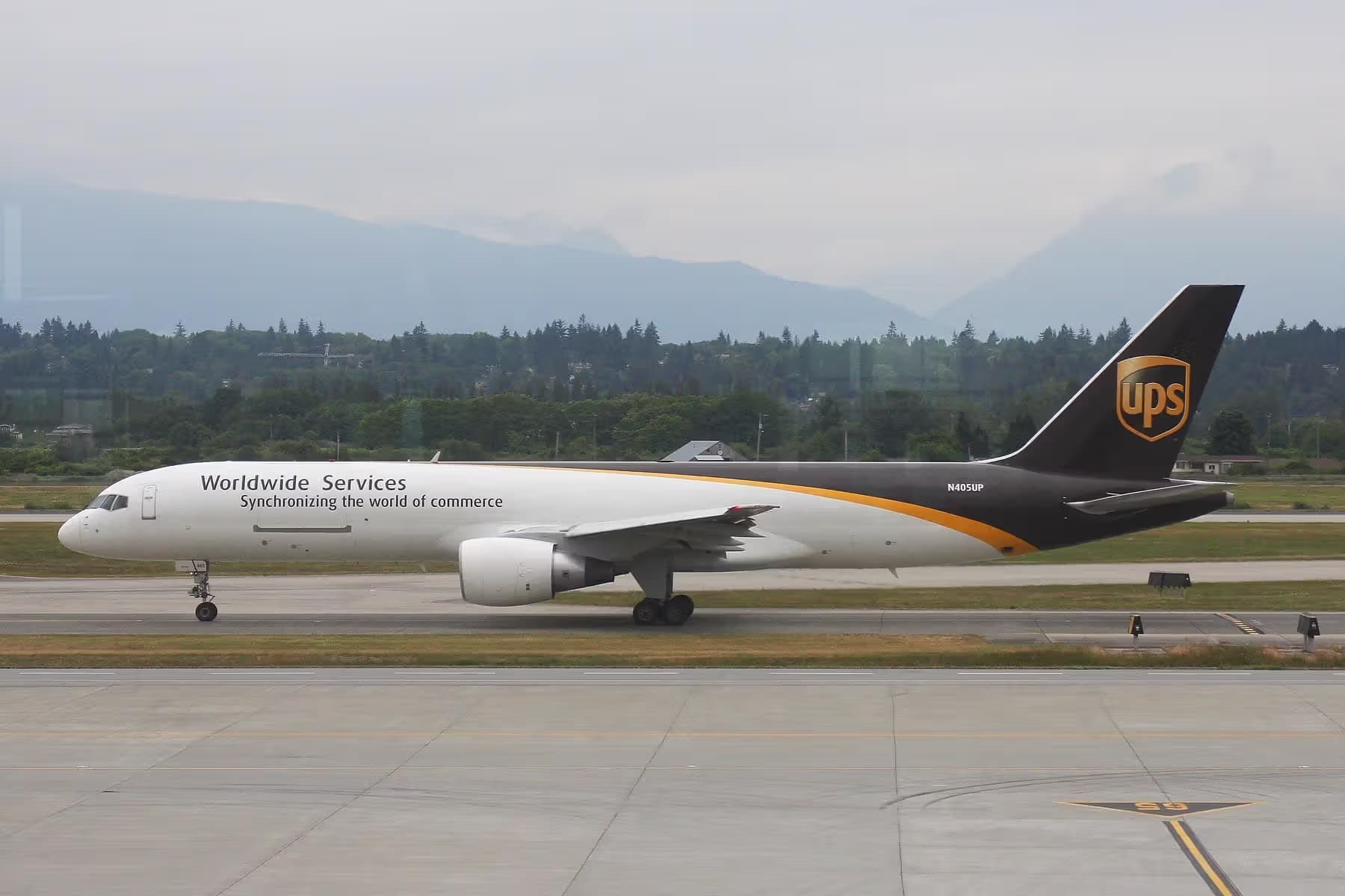 N405UP — Boeing