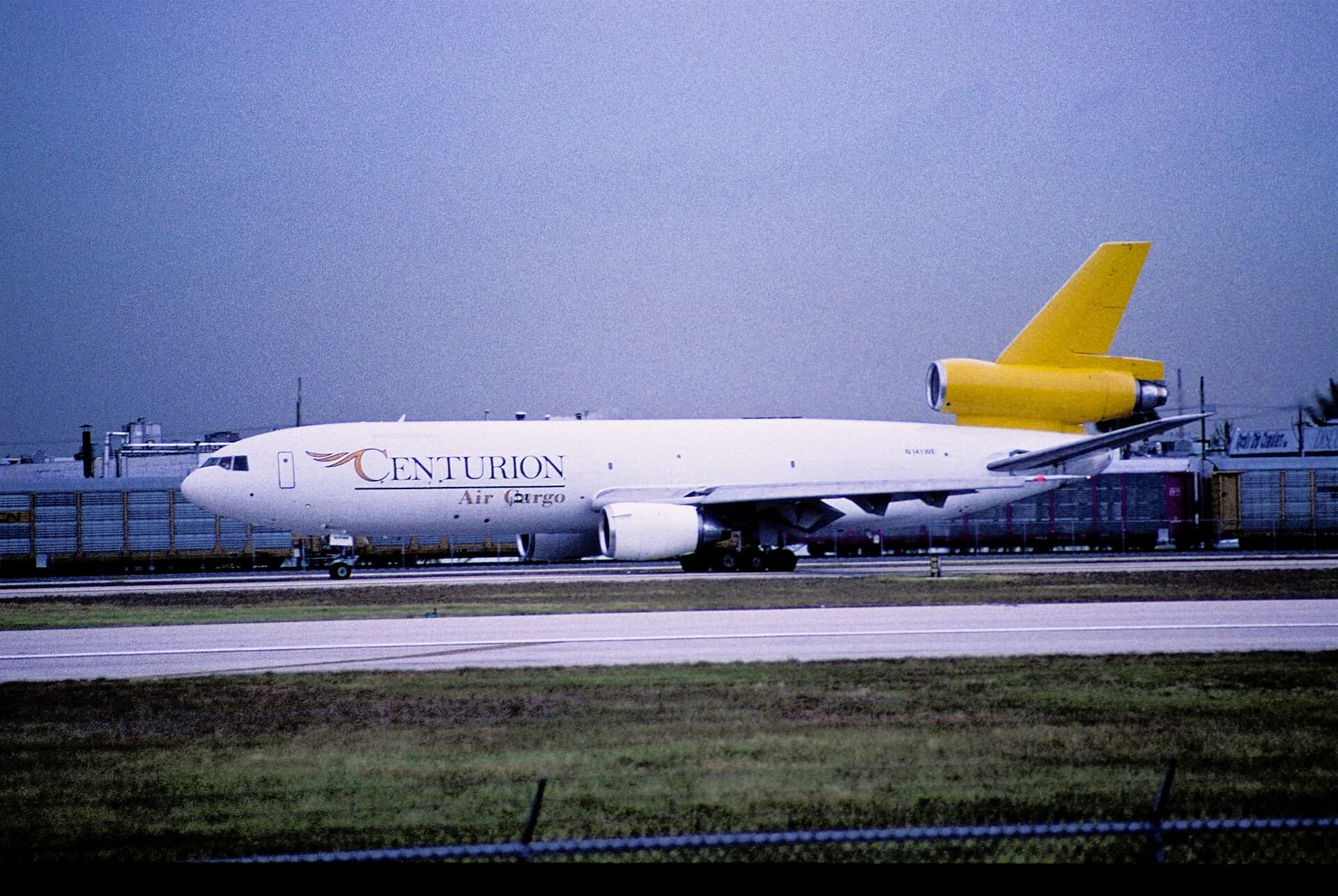 N141WE — Douglas