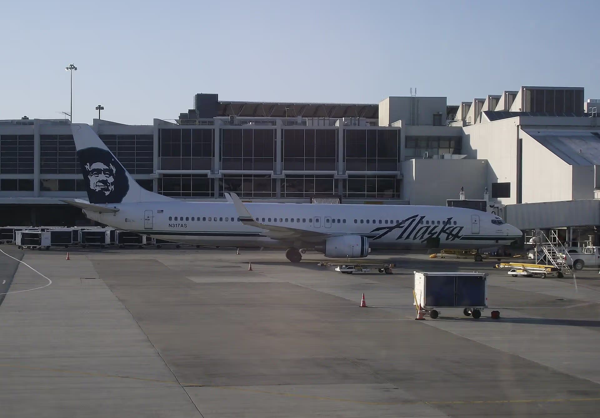 N317AS — Boeing