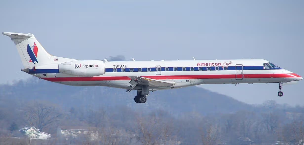 N818AE — Embraer
