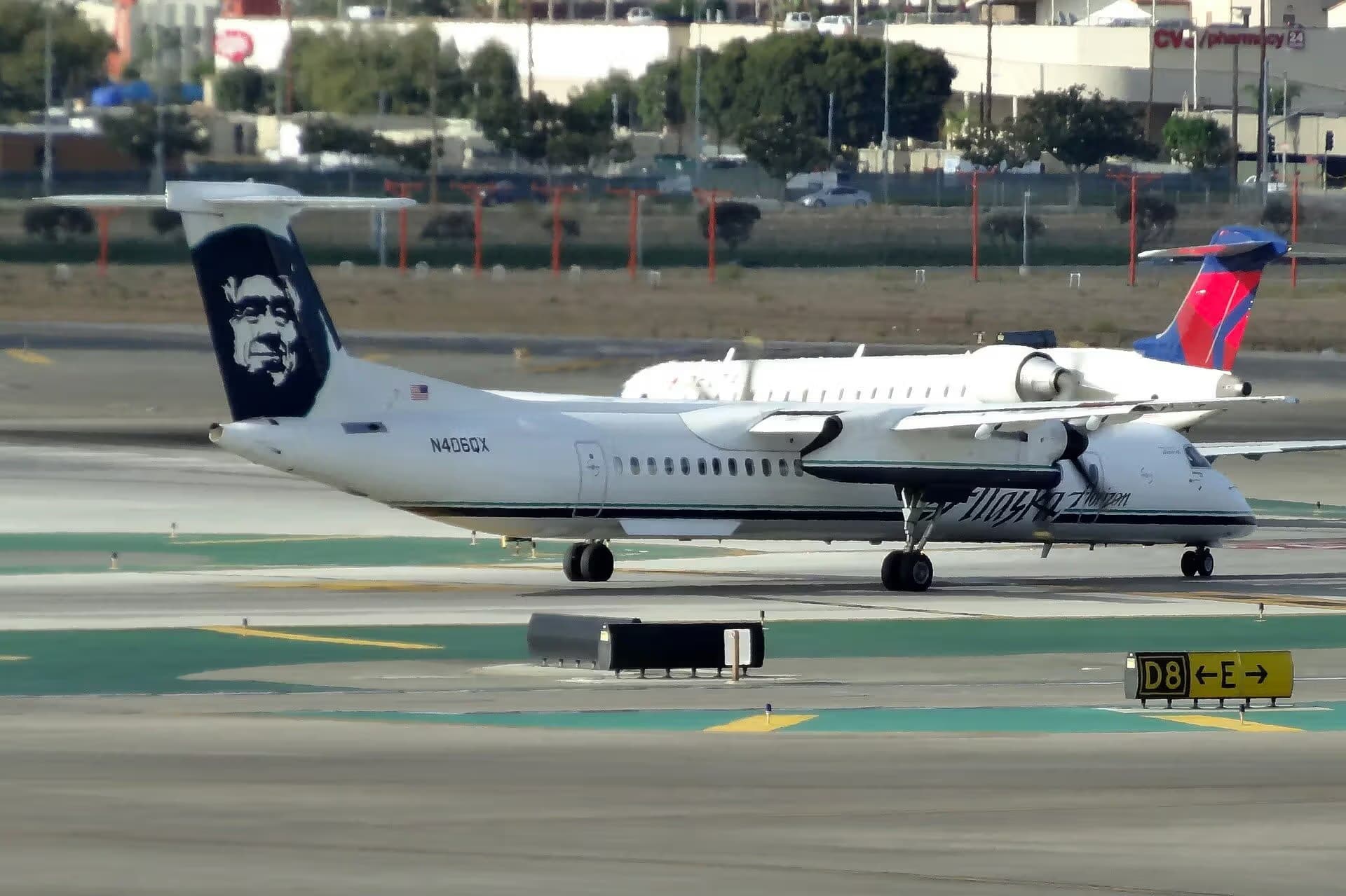 N406QX — Bombardier