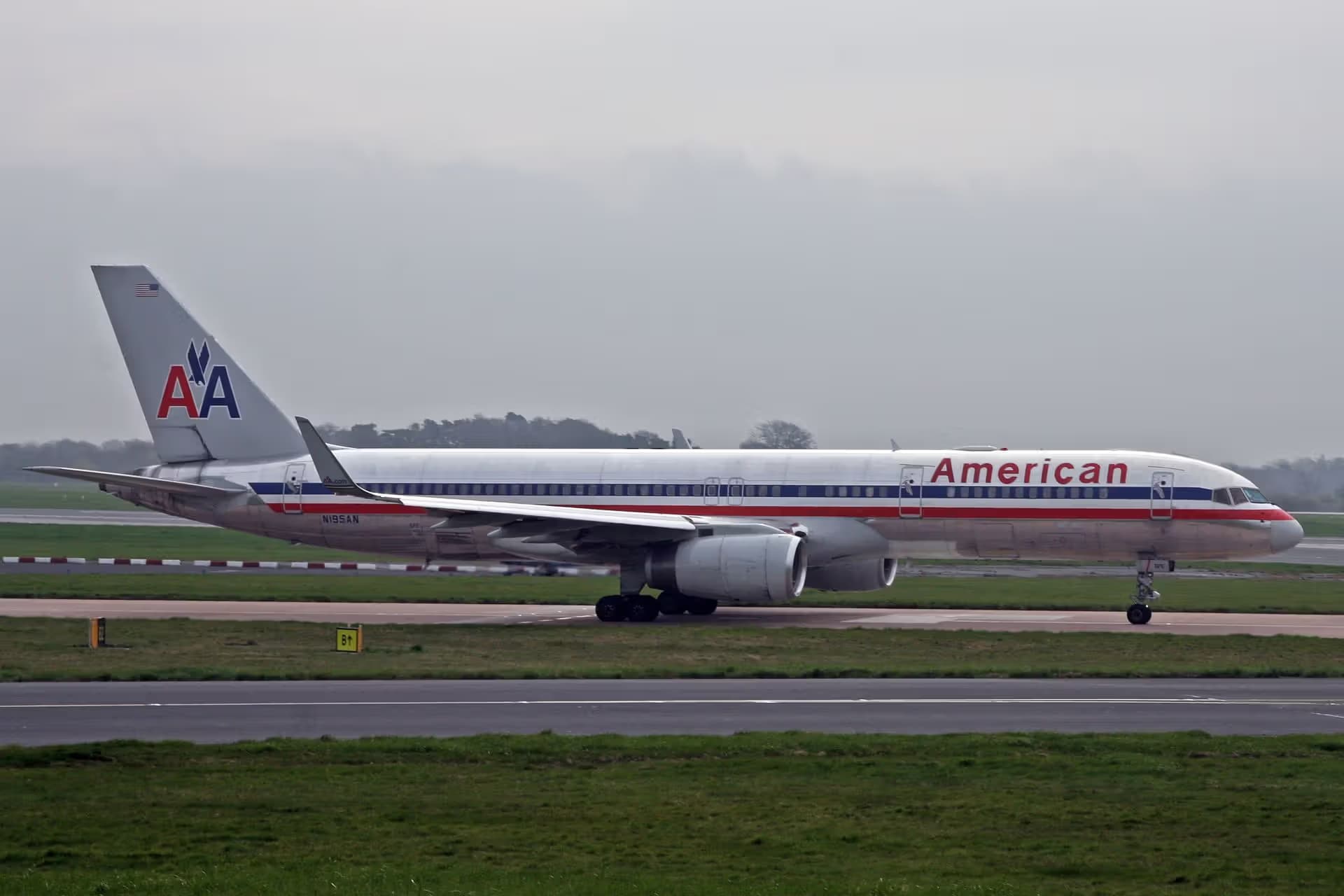 N195AN — Boeing