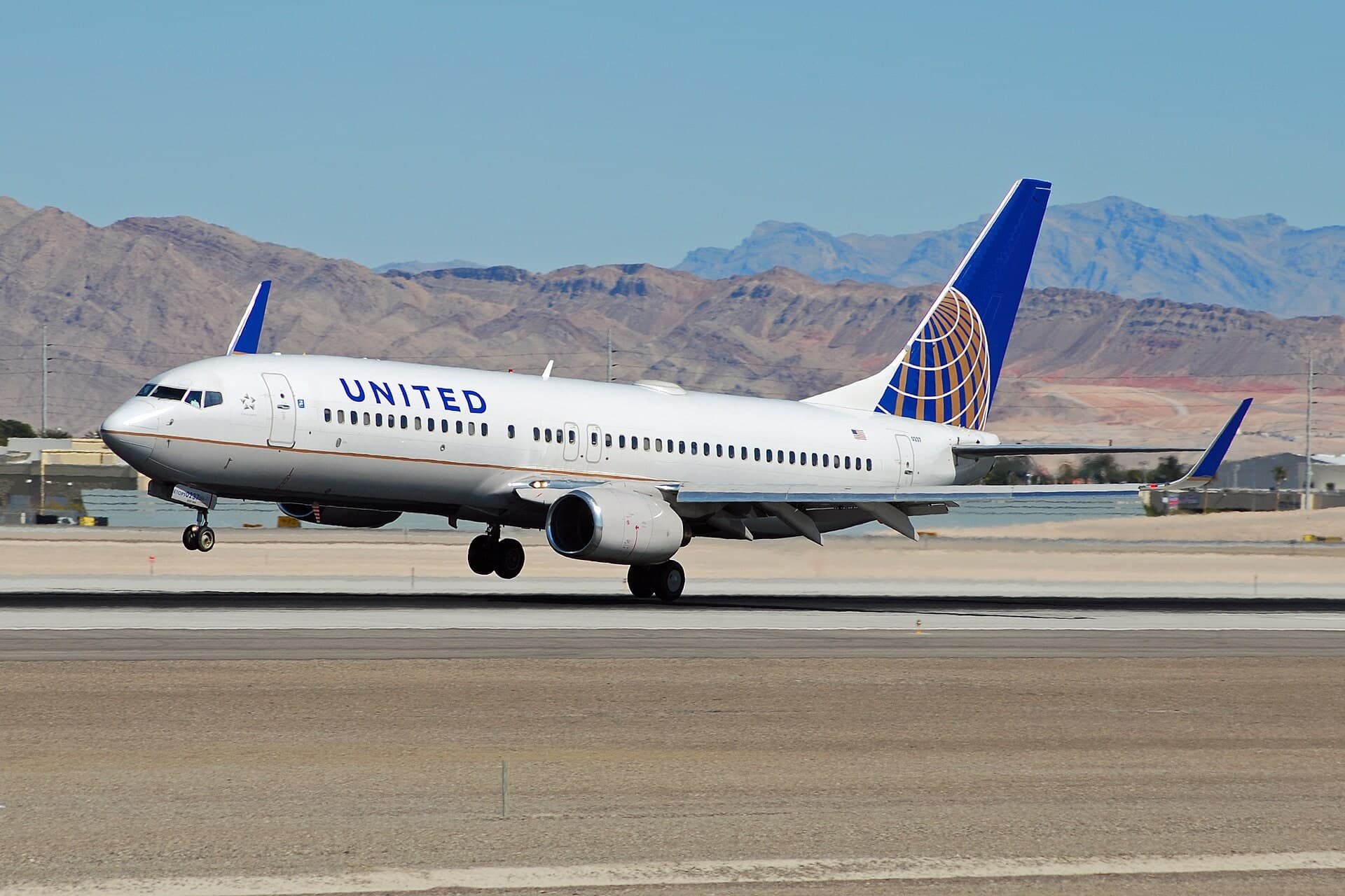 N14237 — Boeing
