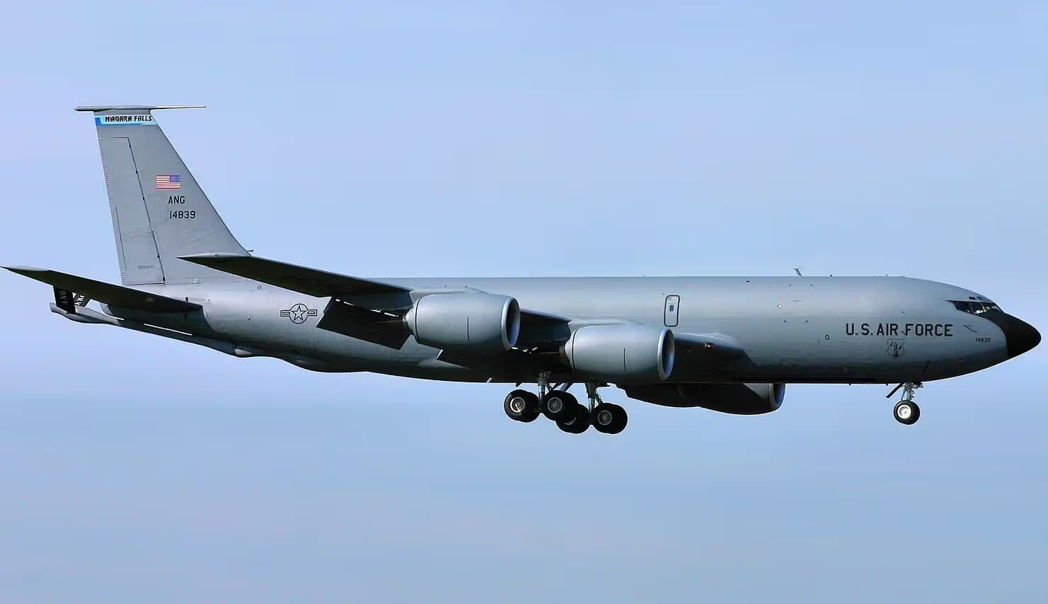 Unidentified — Aircraft