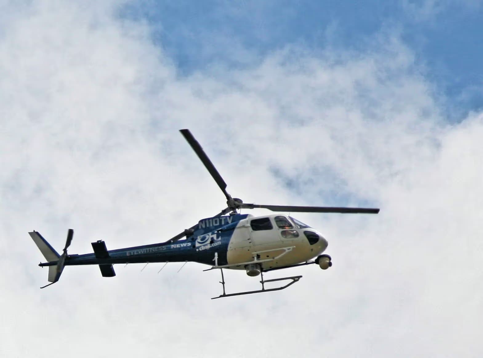 N110TV — Helicopter