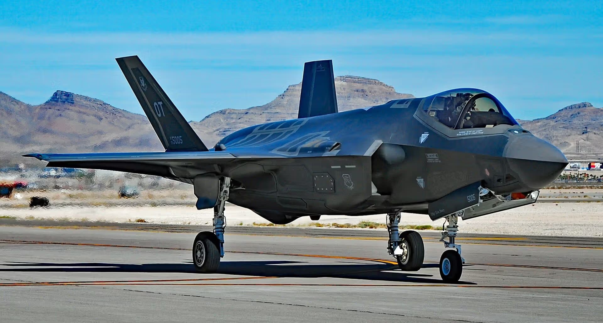 Unidentified — Aircraft