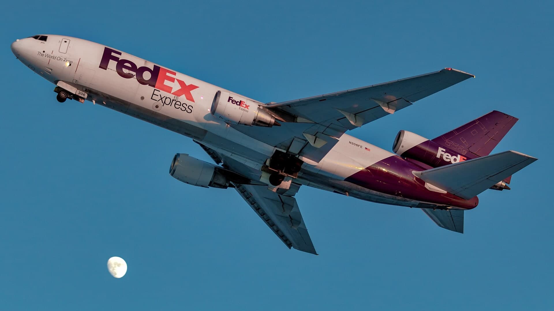 N306FE — Aircraft