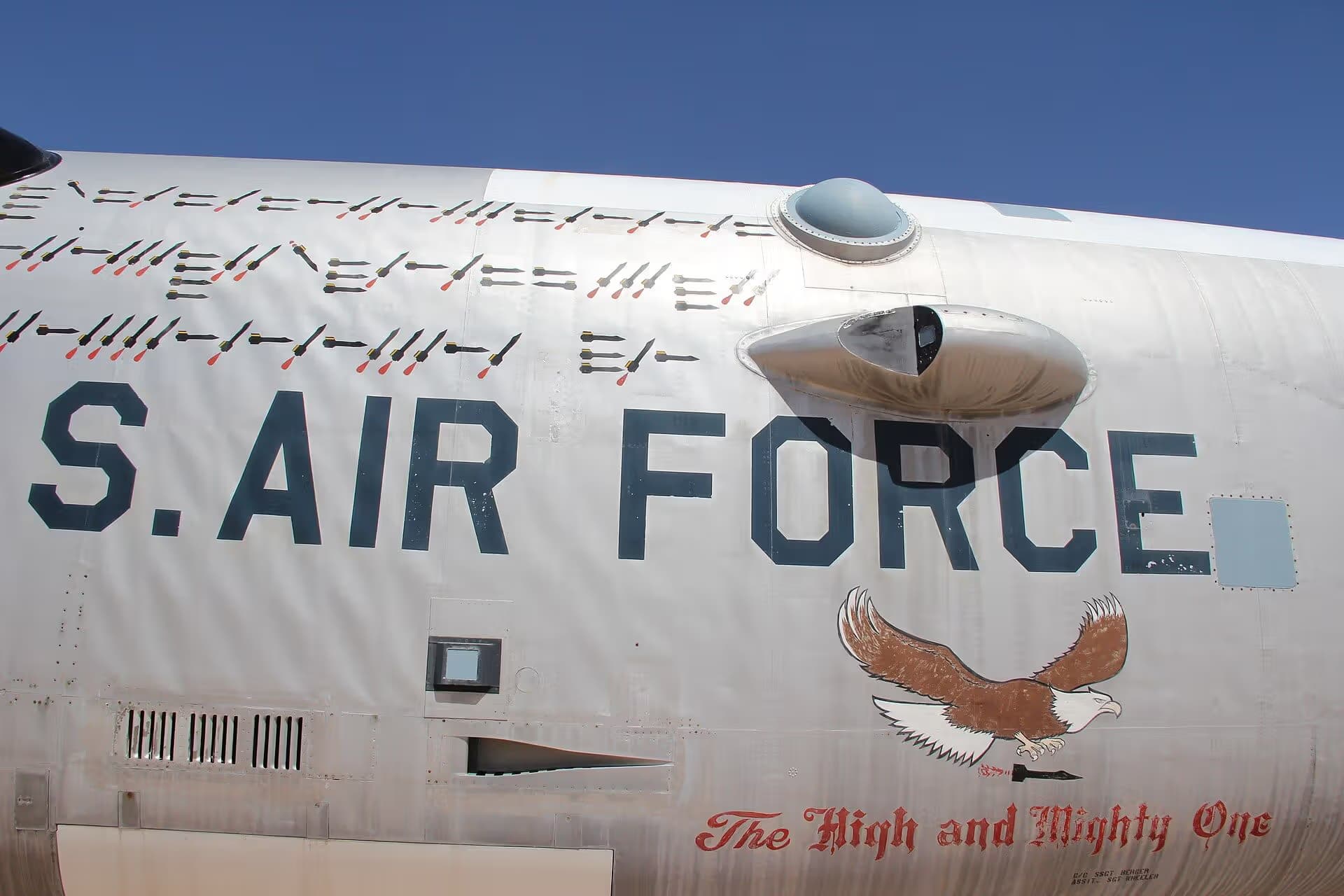 Unidentified — Aircraft