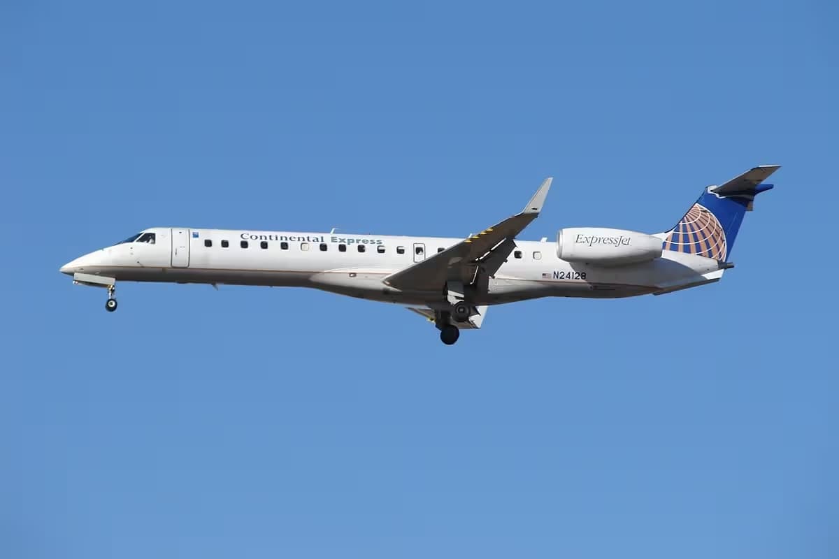 N24128 — Aircraft