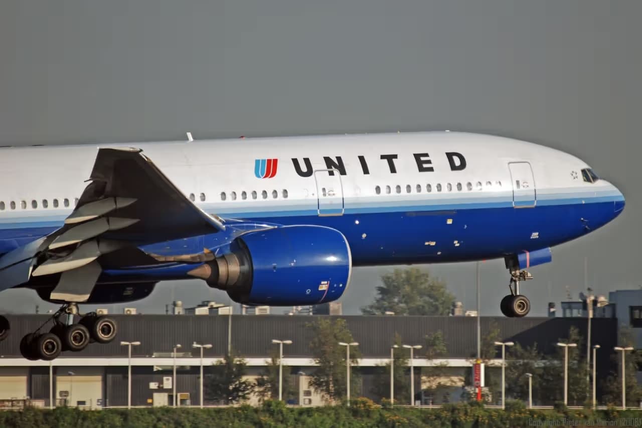 N769UA — Boeing