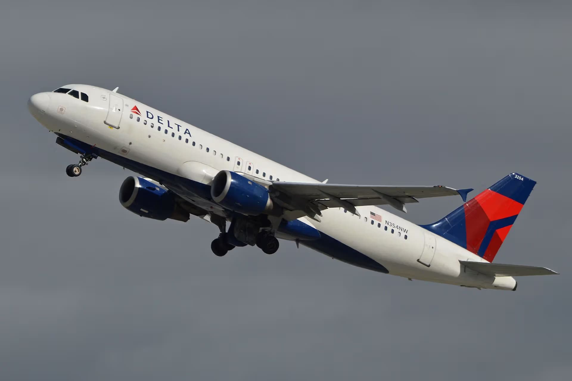 N354NW — Airbus