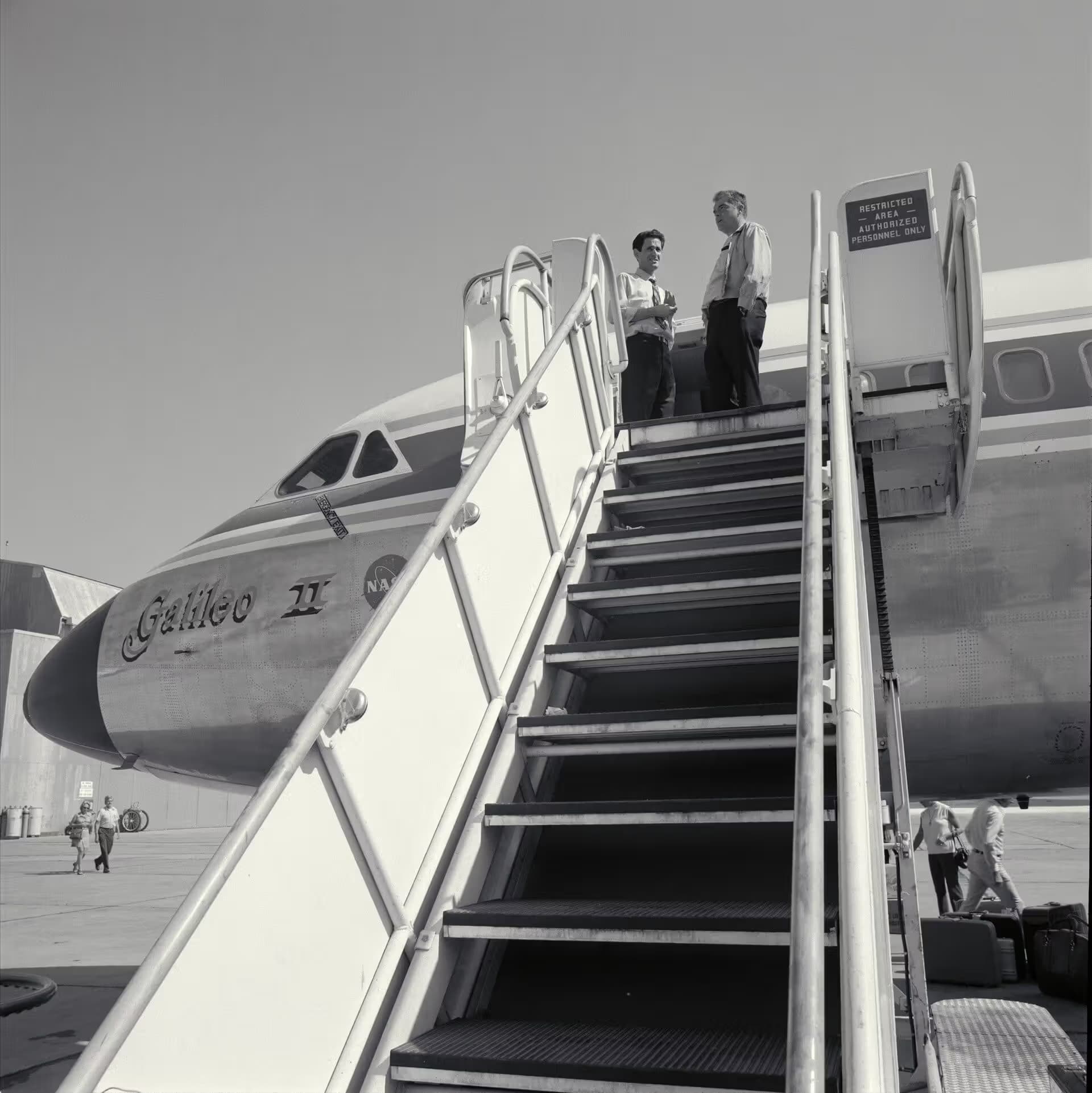 N712NA — Aircraft