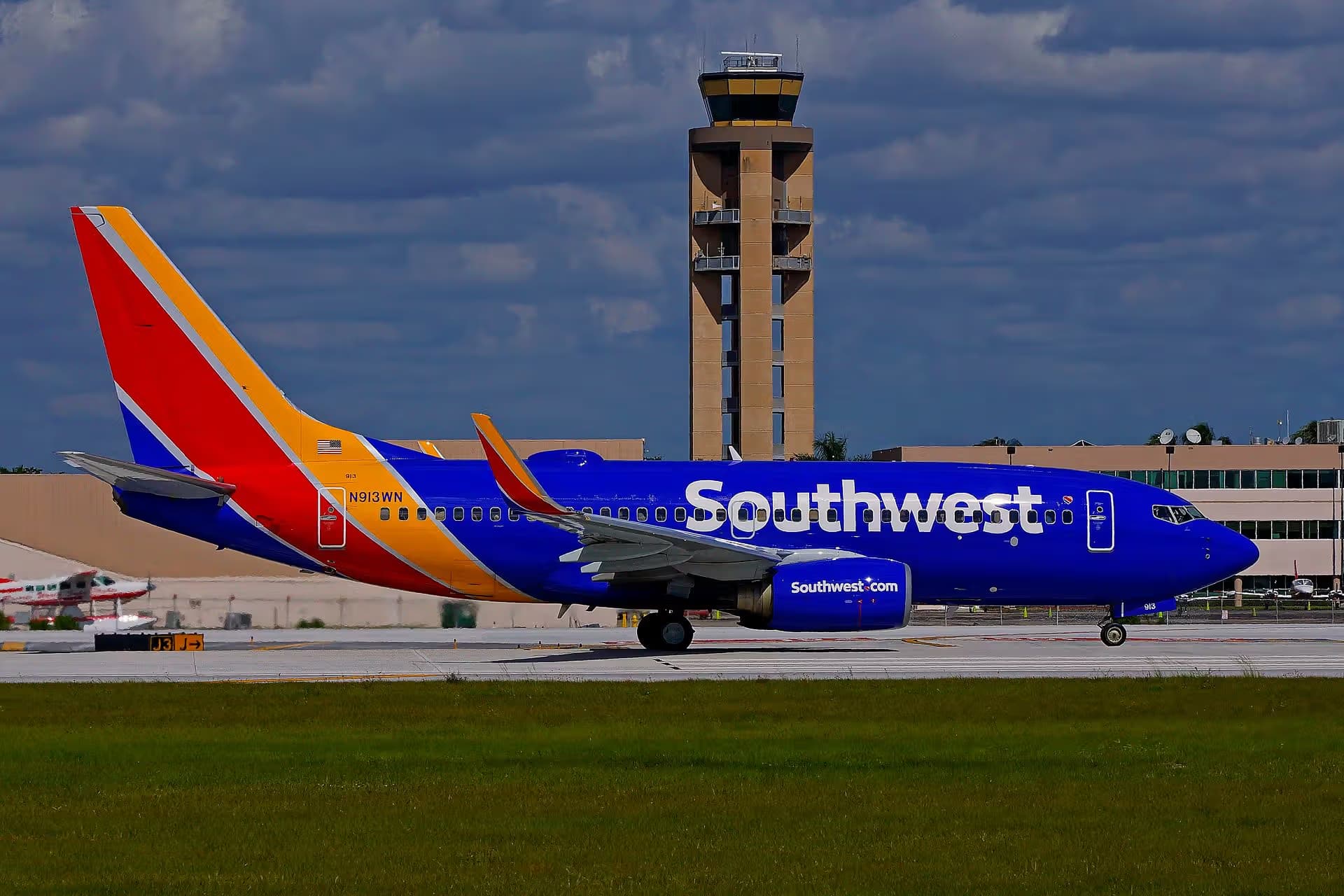 N913WN — Boeing