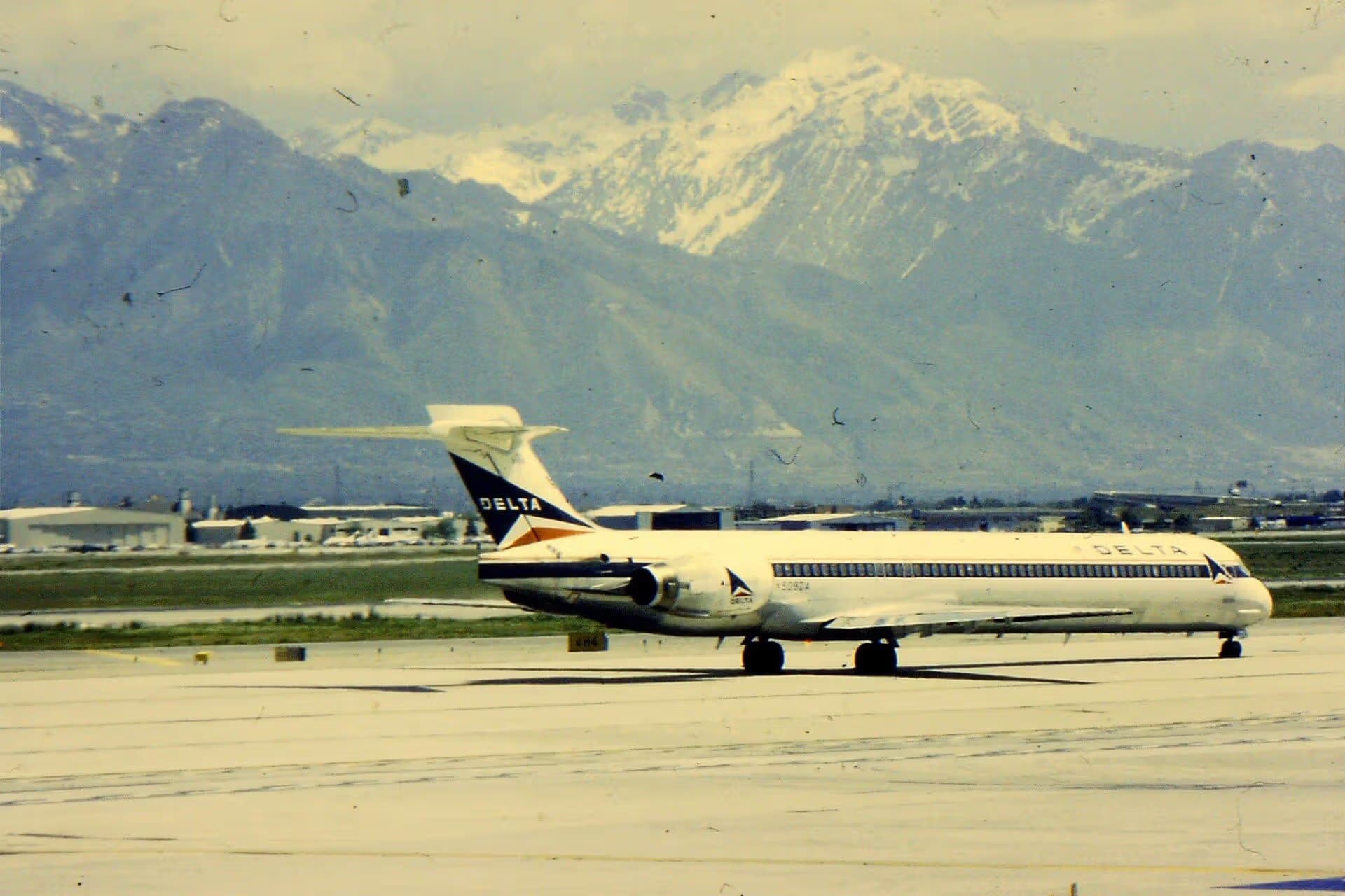 N909DA — Aircraft