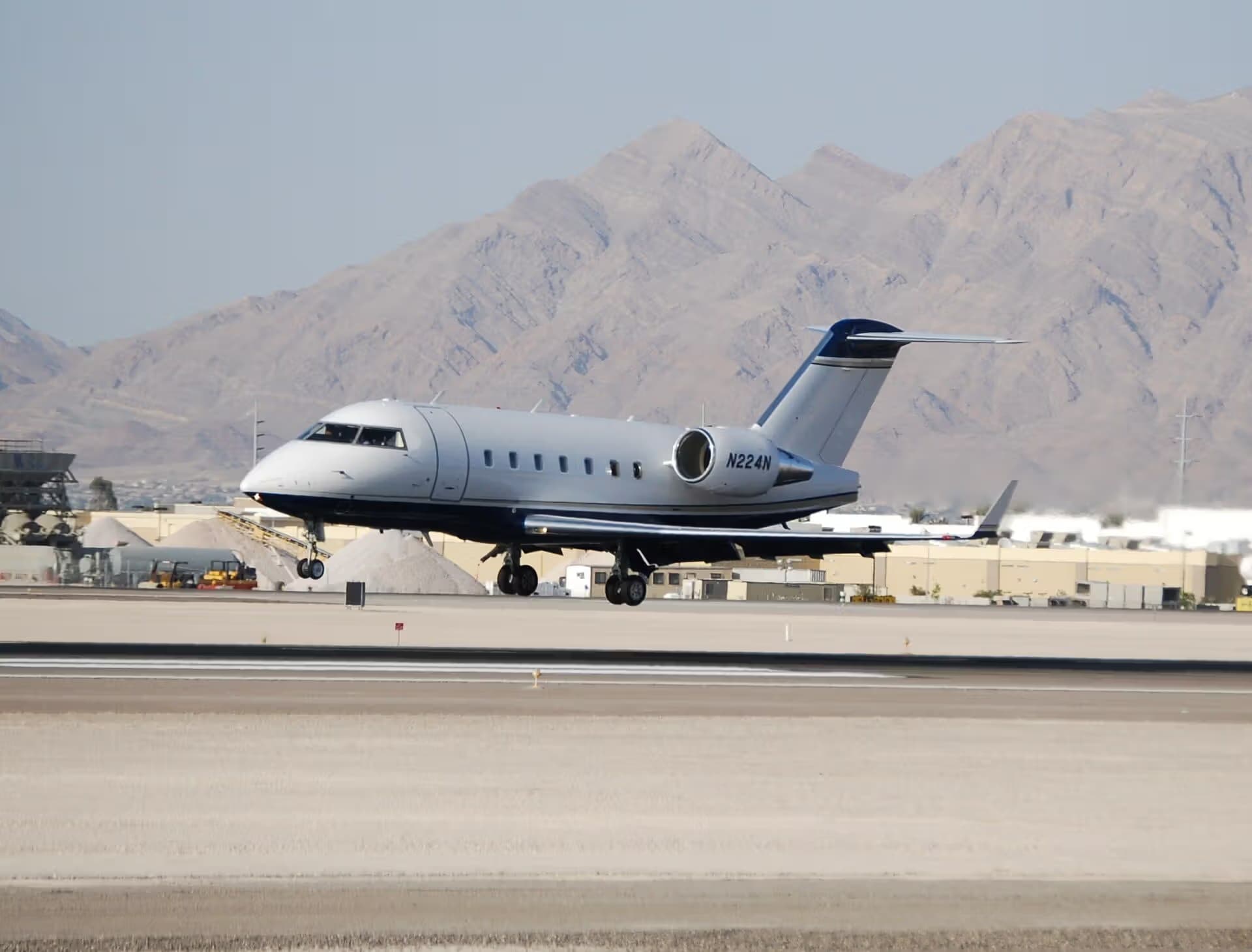 N224N — Business jet