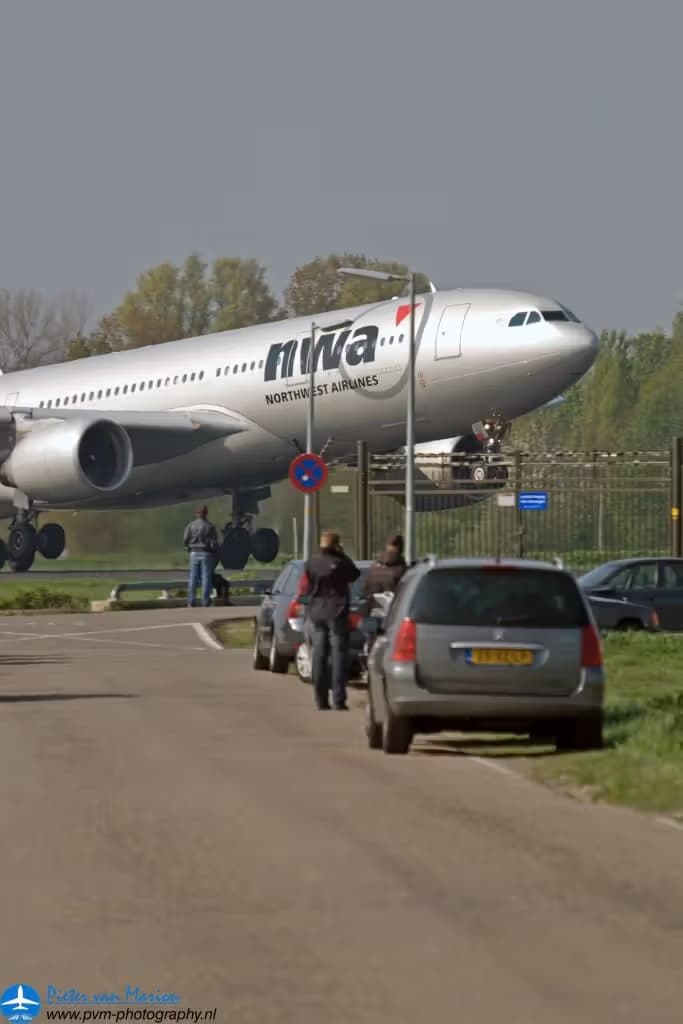 N861NW — Airbus