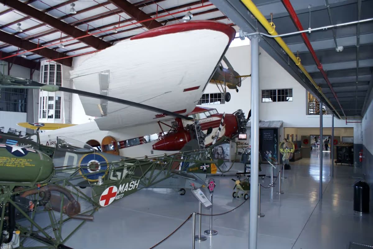 Unidentified — Aircraft