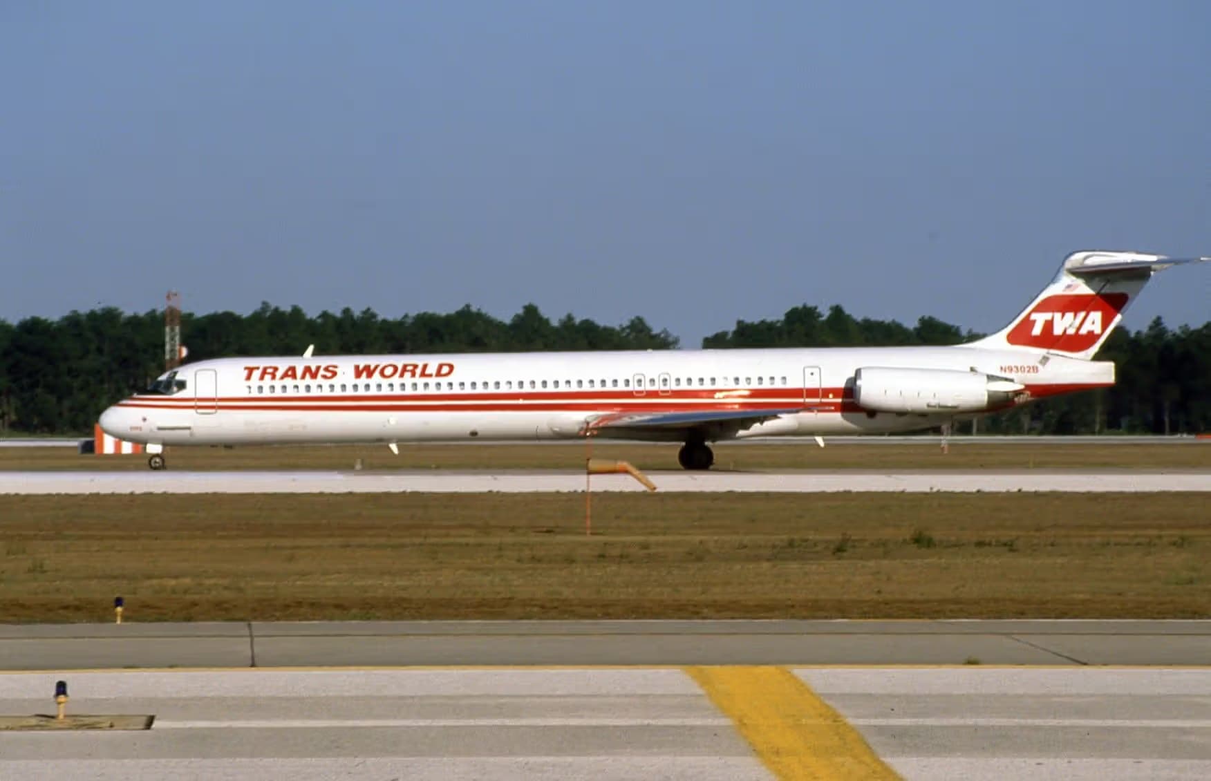 N9302B — Aircraft