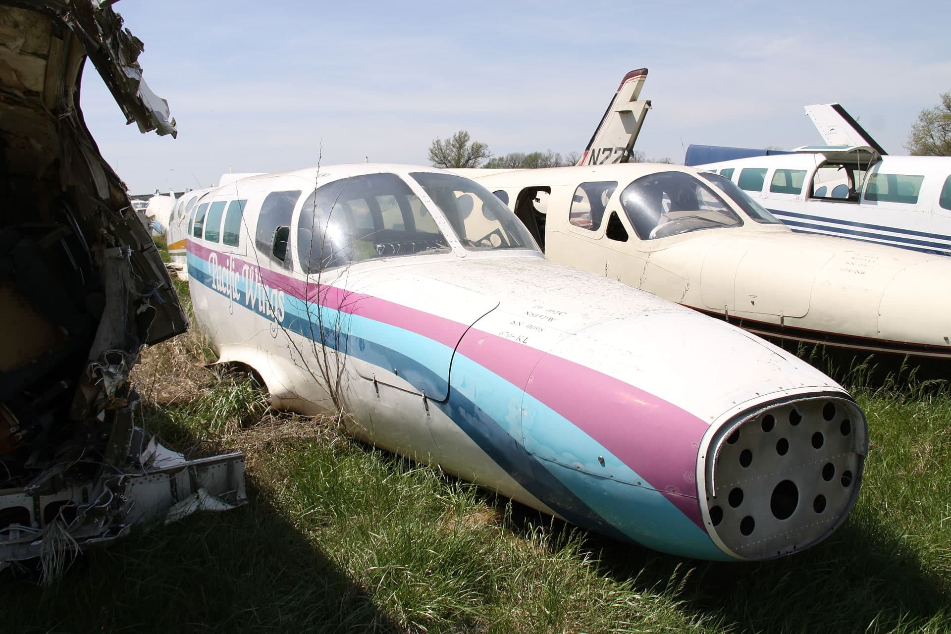 N815PW — Twin-engine aircraft