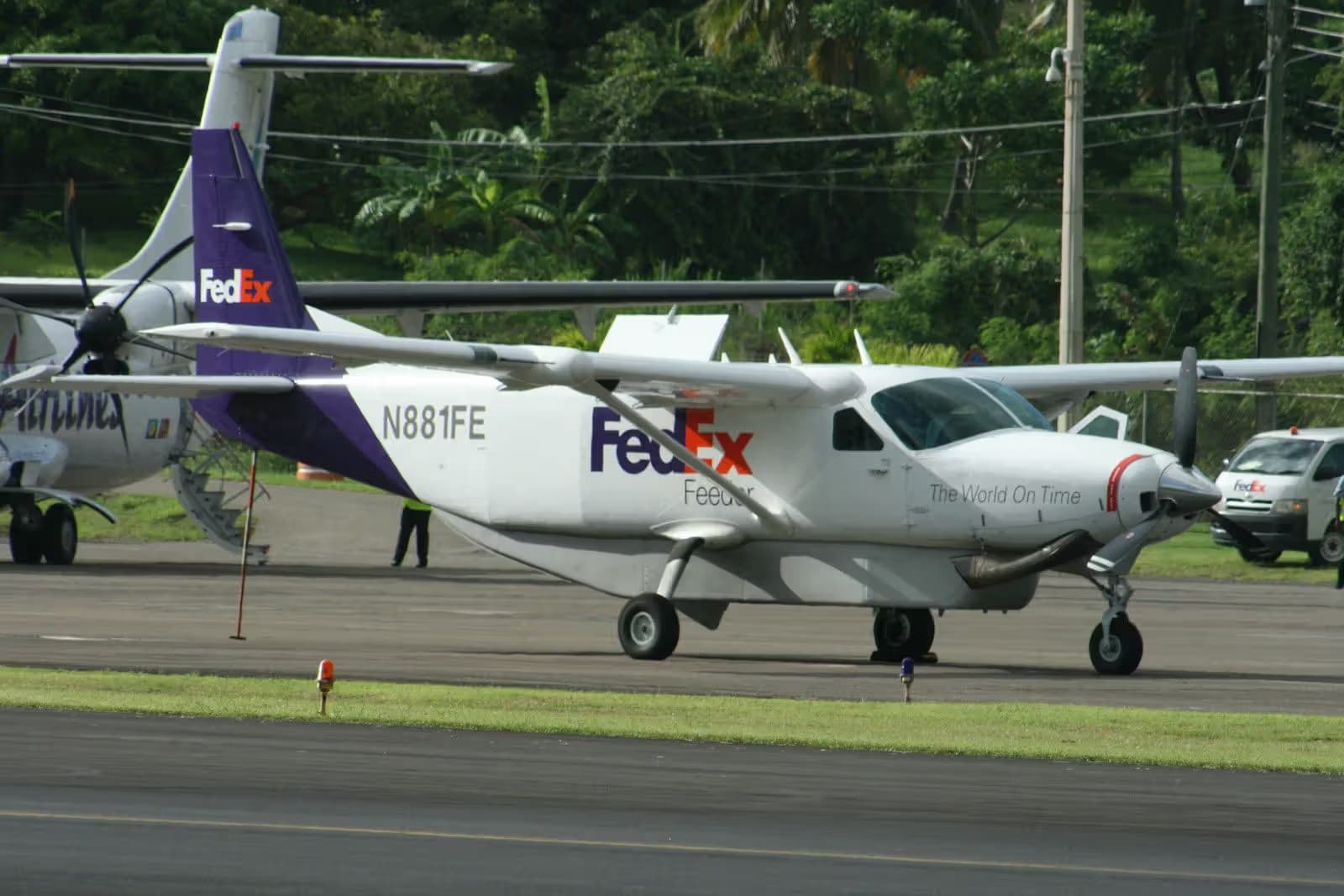 N881FE — Single-engine aircraft