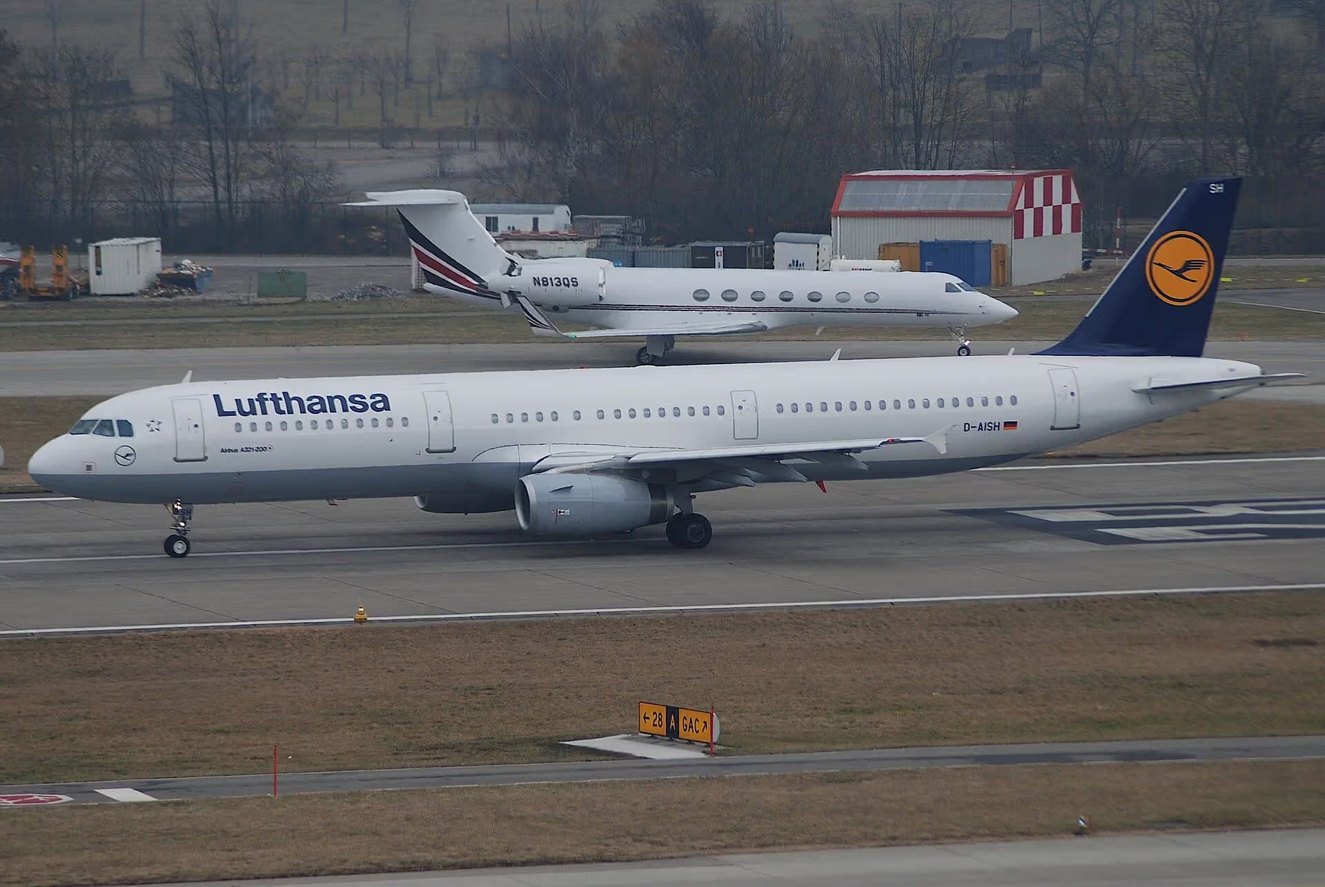 N813QS — Airbus