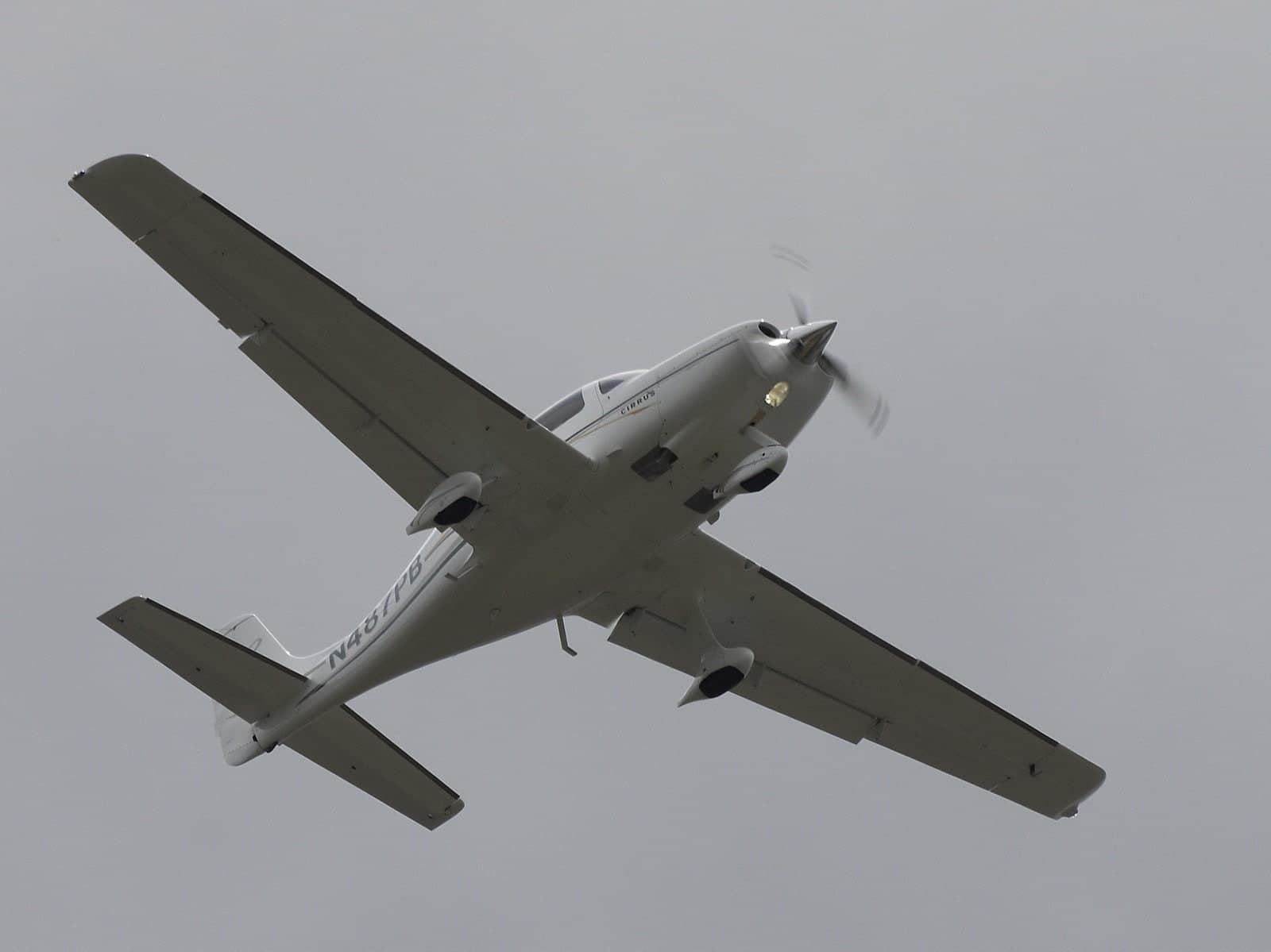 N487PB — Cirrus