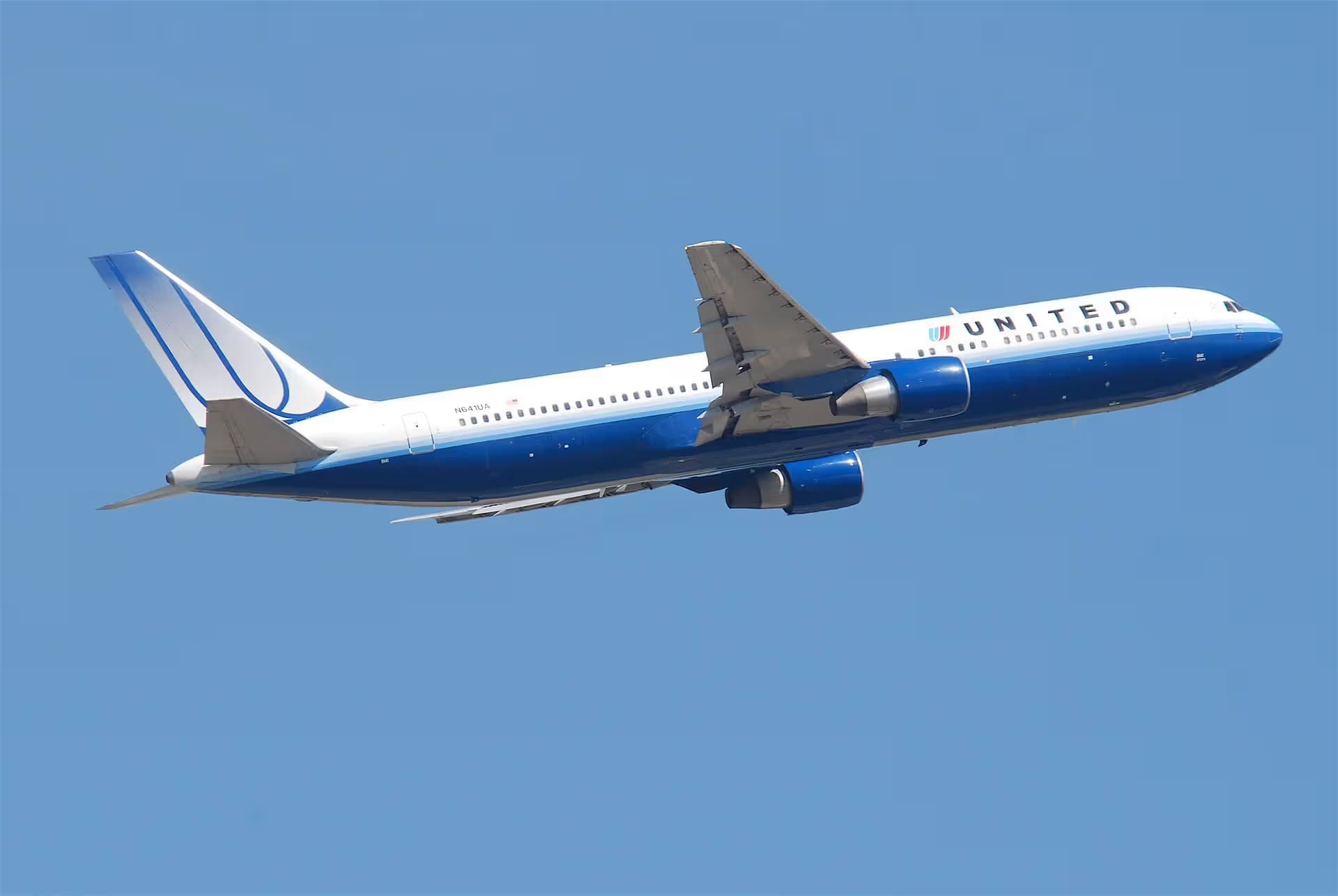 N641UA — Boeing