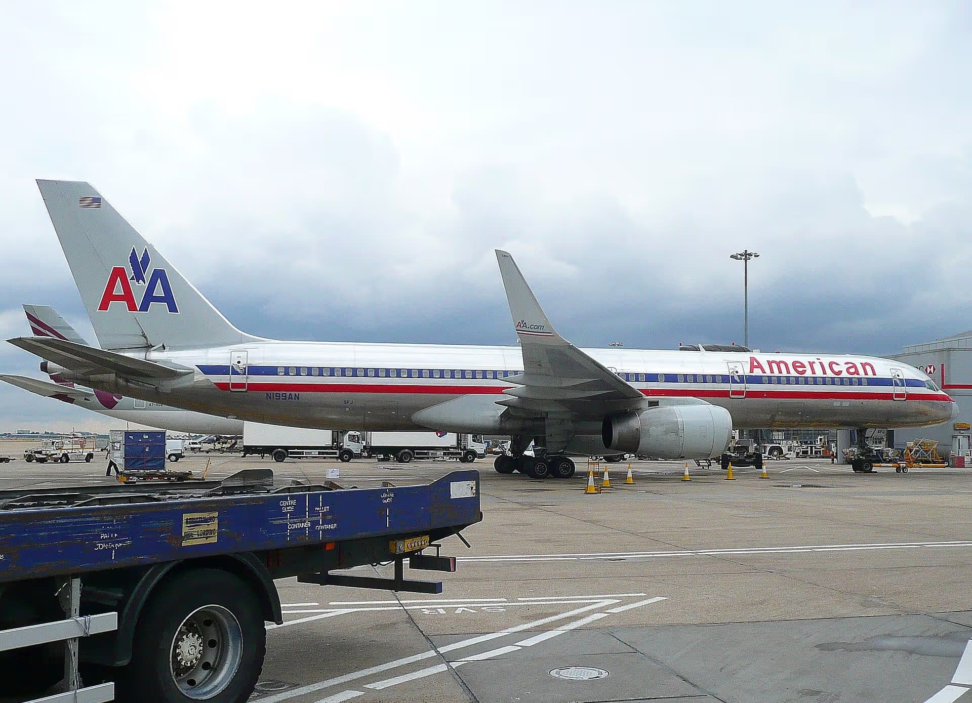N199AN — Twin-engine aircraft