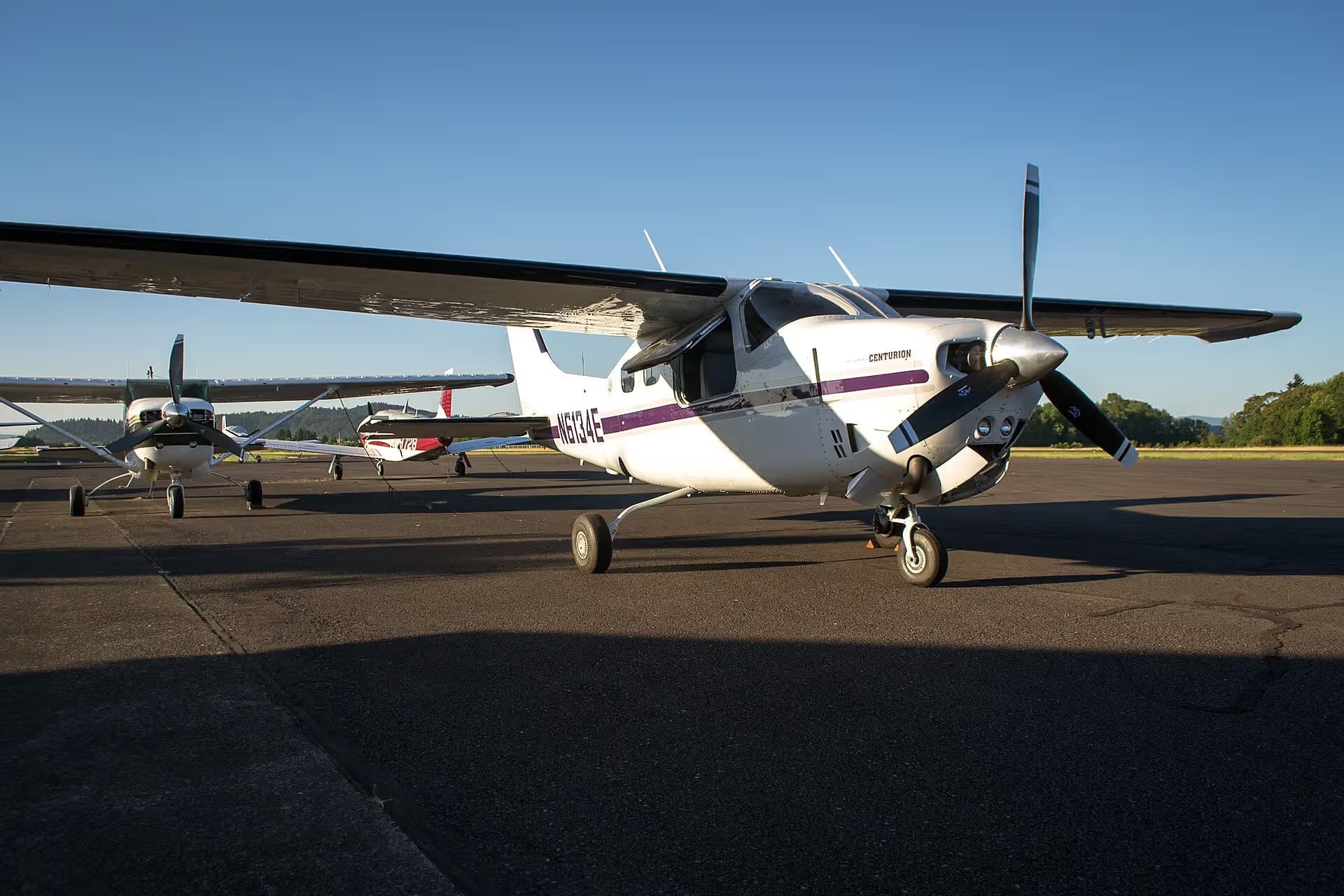 N6134E — Cessna