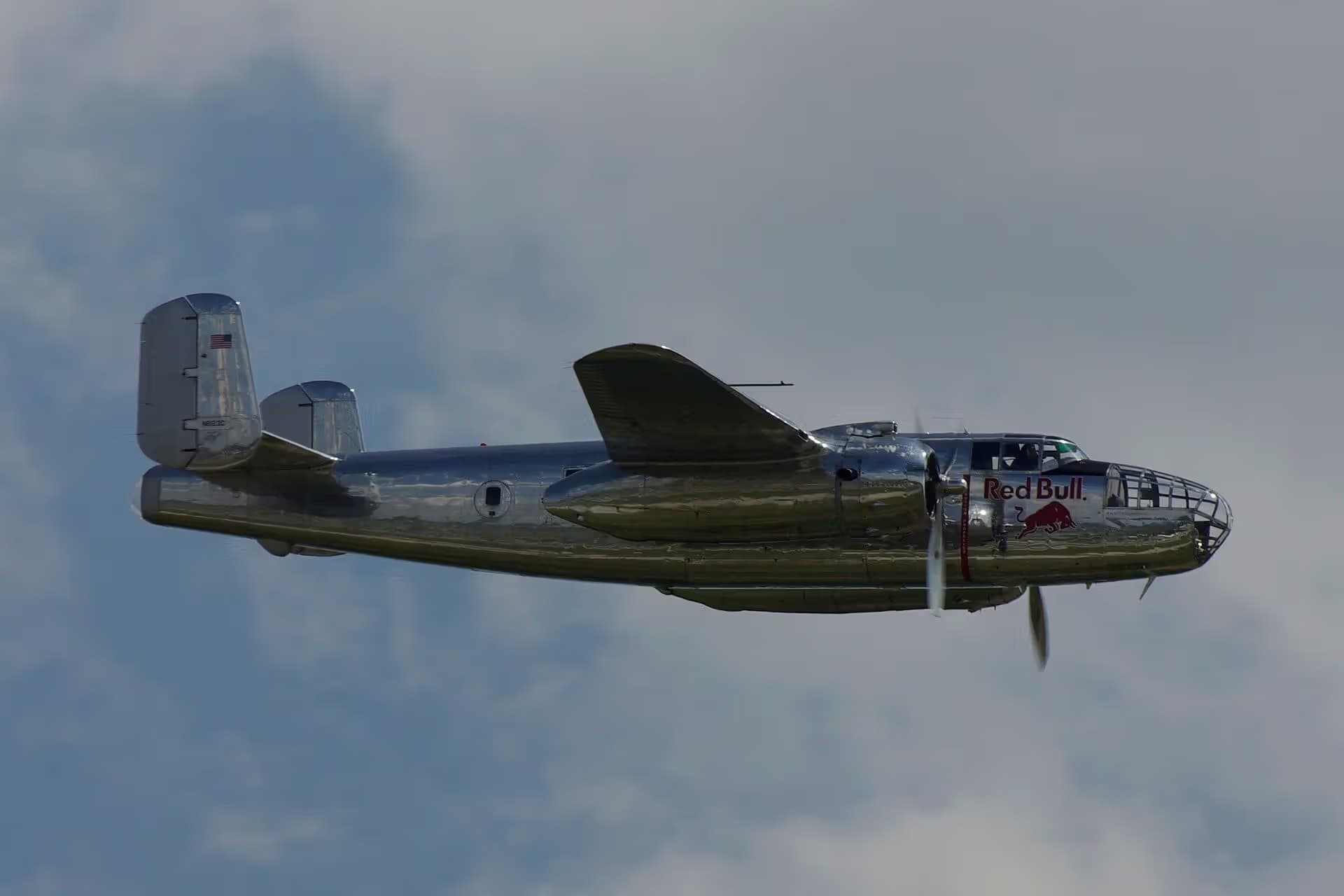 N6123C — Bombardier
