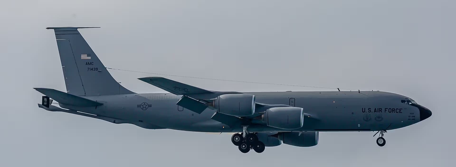 Unidentified — Boeing