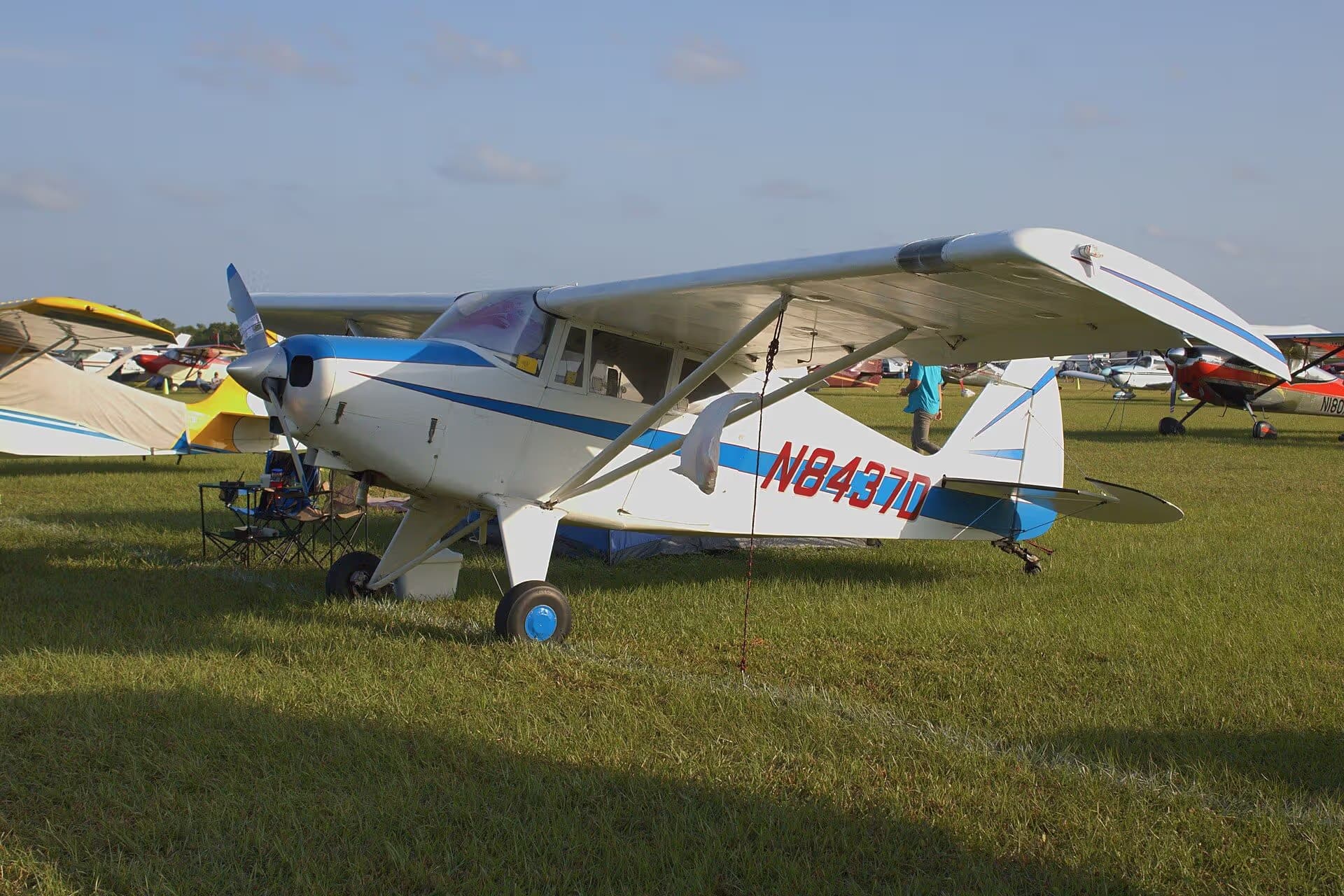N8437D — Single-engine aircraft