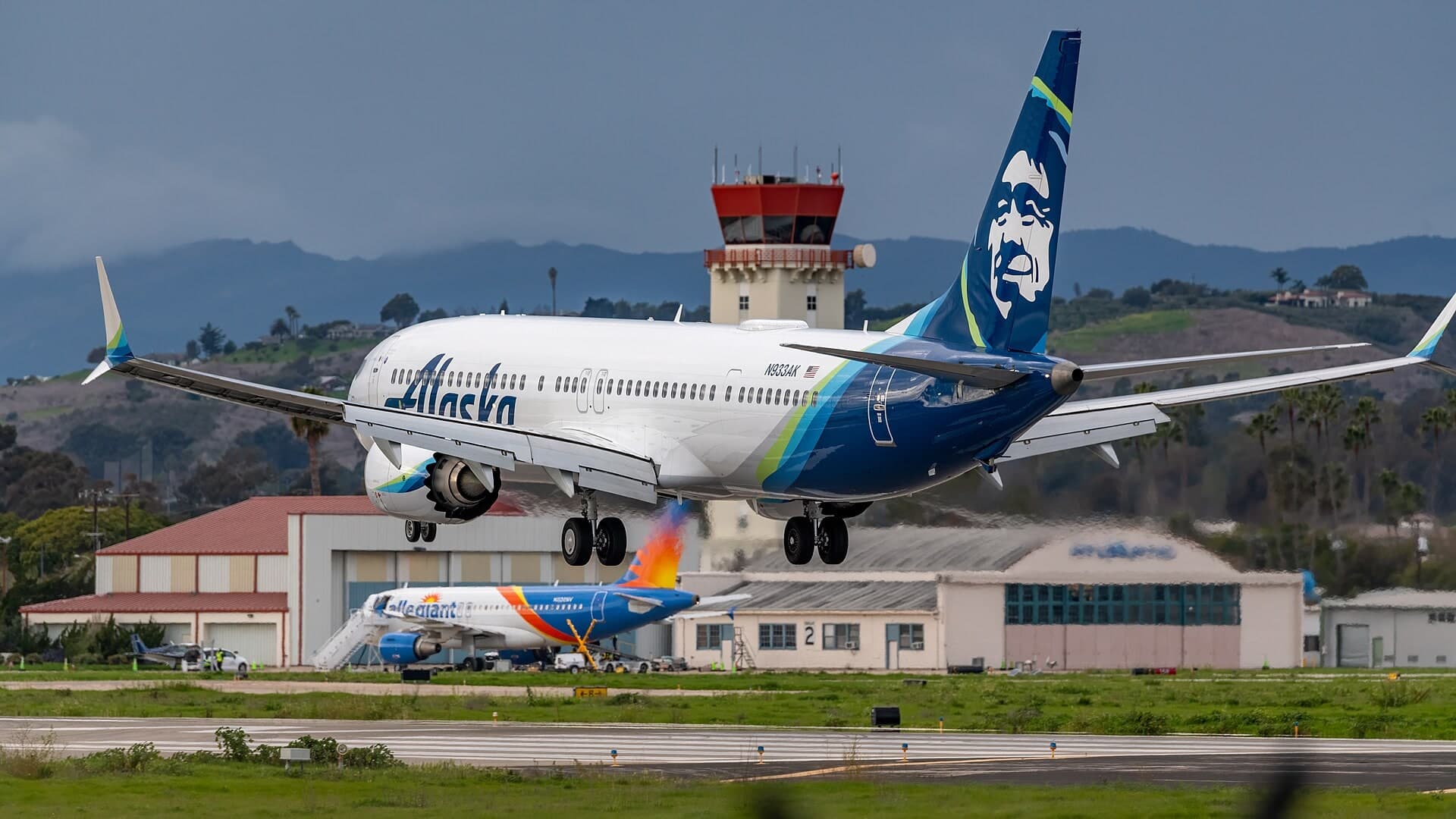N933AK — Boeing
