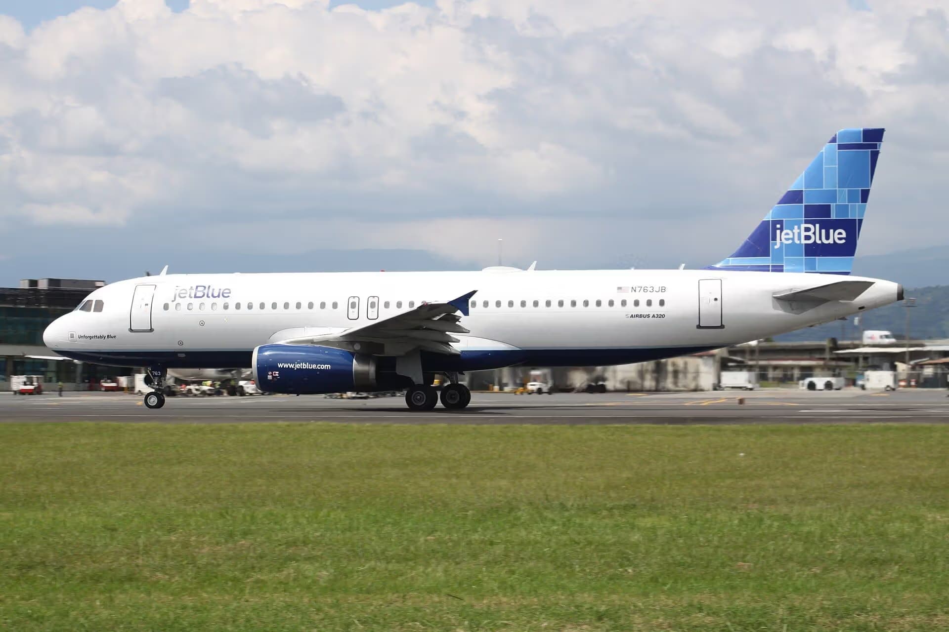 N763JB — Airbus
