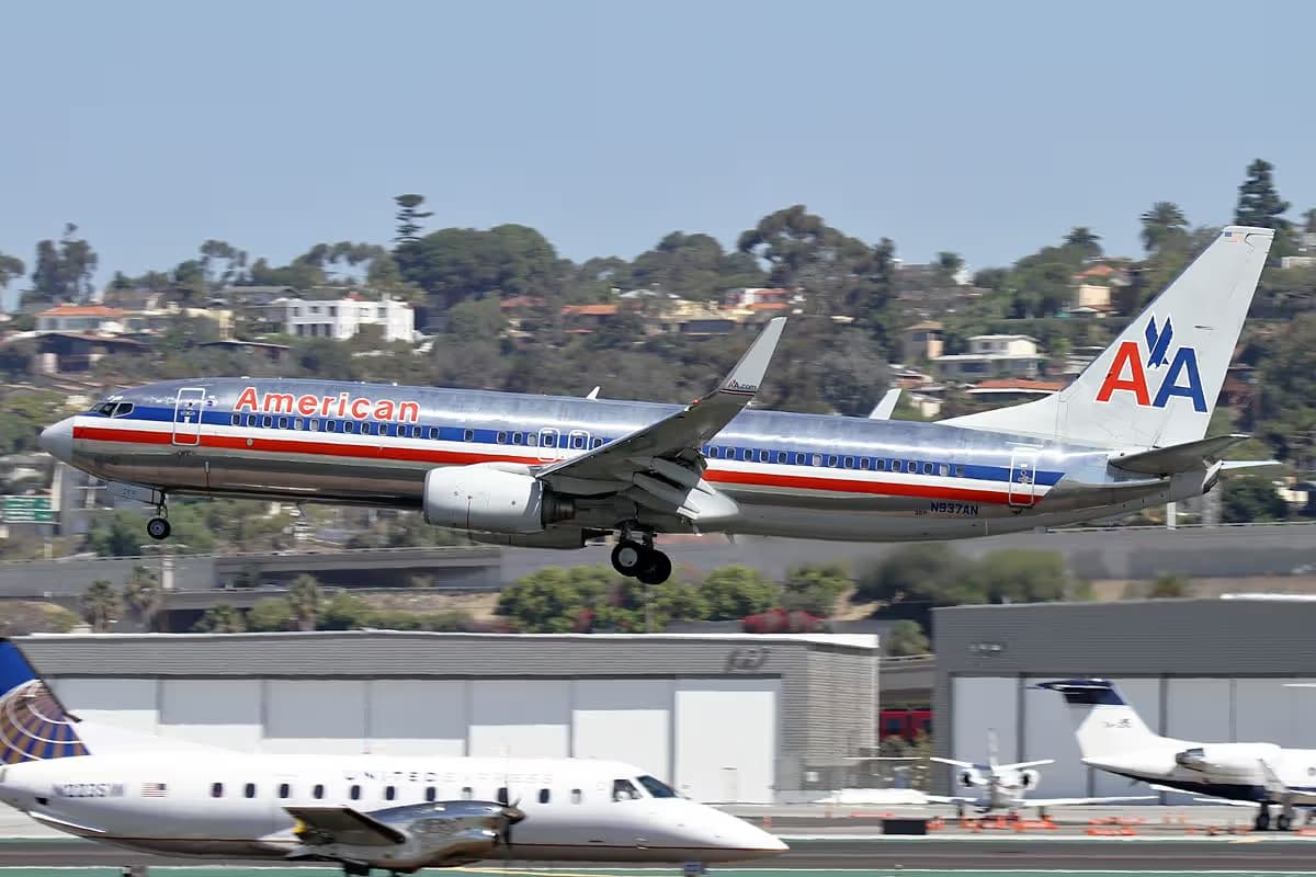 N937AN — Boeing
