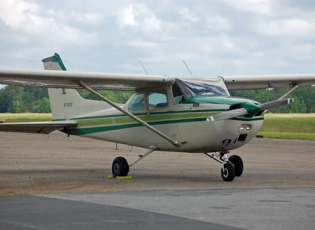 N73429 — Single-engine aircraft