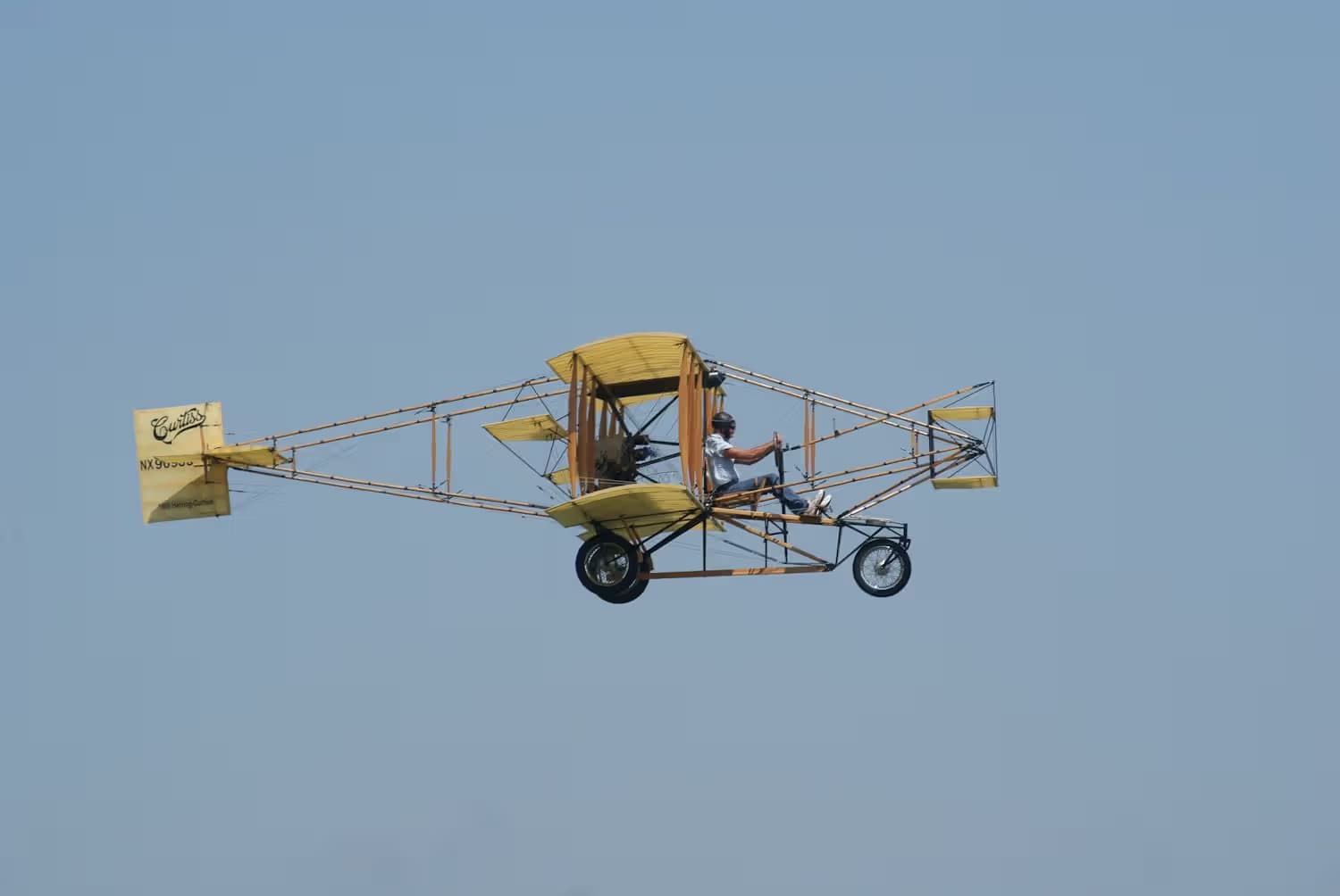 Unidentified — Aircraft