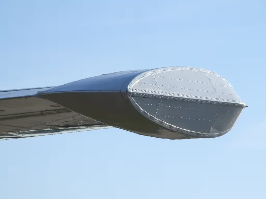 Unidentified — Aircraft