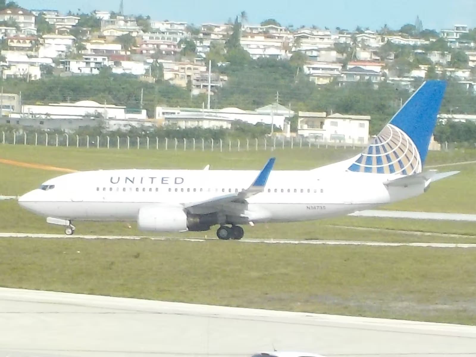 N14735 — Boeing