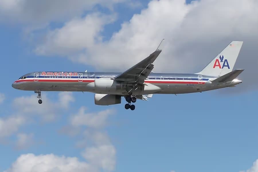 N176AA — Boeing