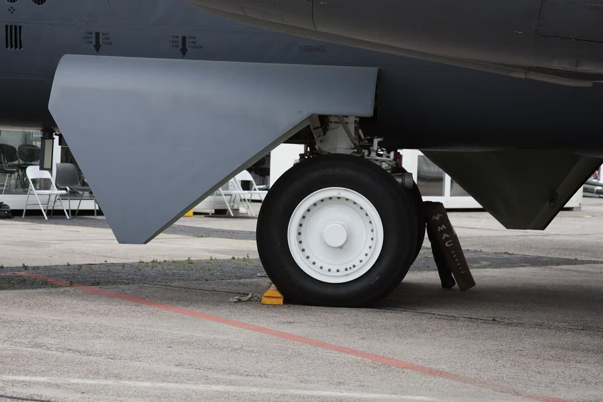Unidentified — Aircraft