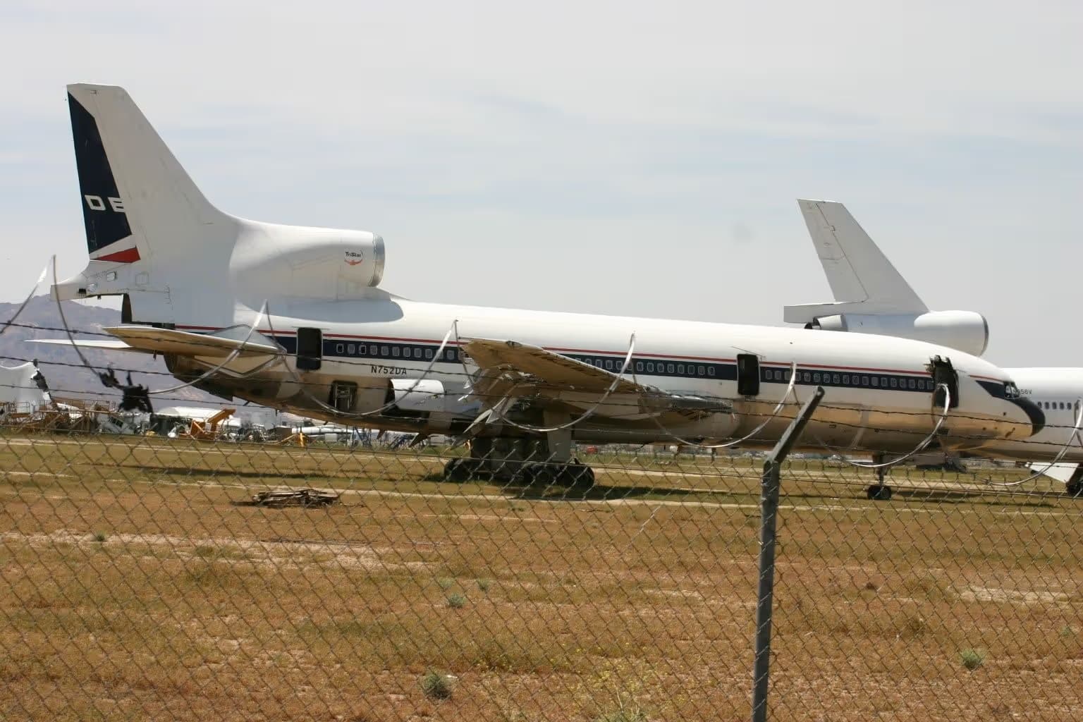 N752DA — Douglas