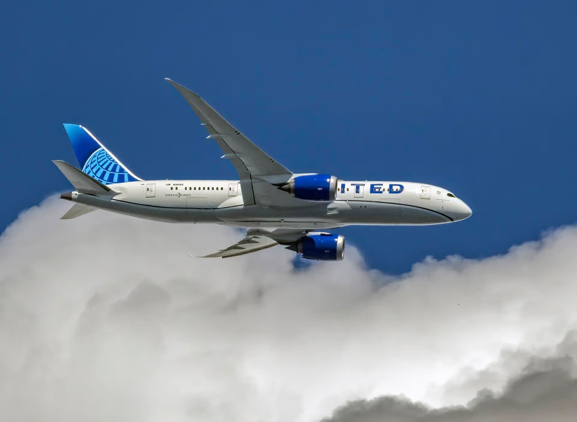 N30913 — Boeing